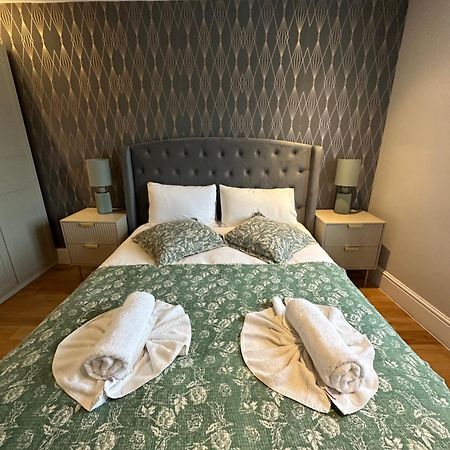 Stylish Flat Minutes From Covent Garden - West End Лондон Екстериор снимка