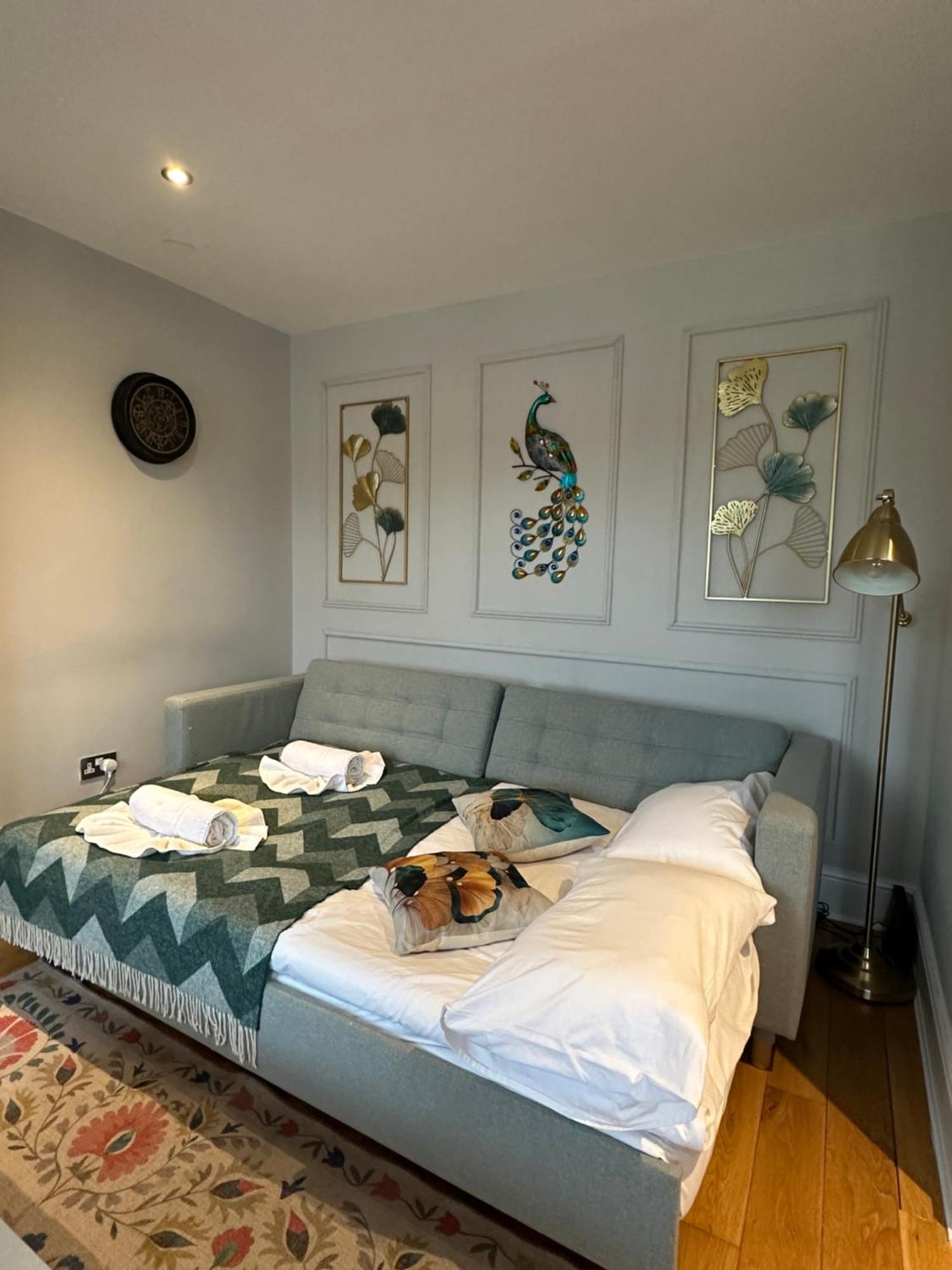 Stylish Flat Minutes From Covent Garden - West End Лондон Екстериор снимка